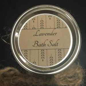Homemade Lavender Bathsalts